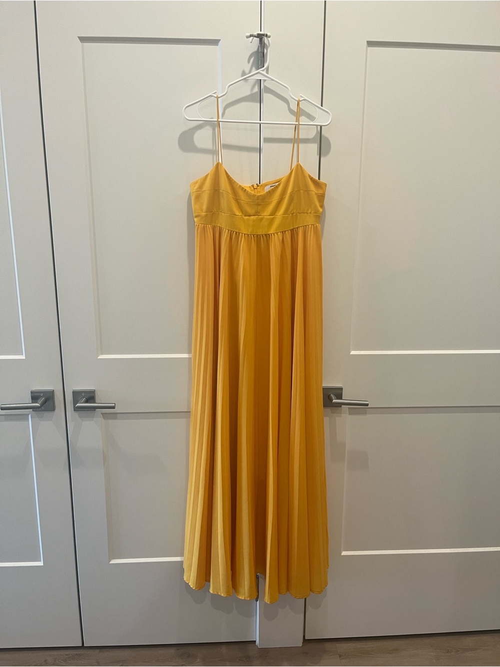 Honeycomb Gown - by Obando x RTR